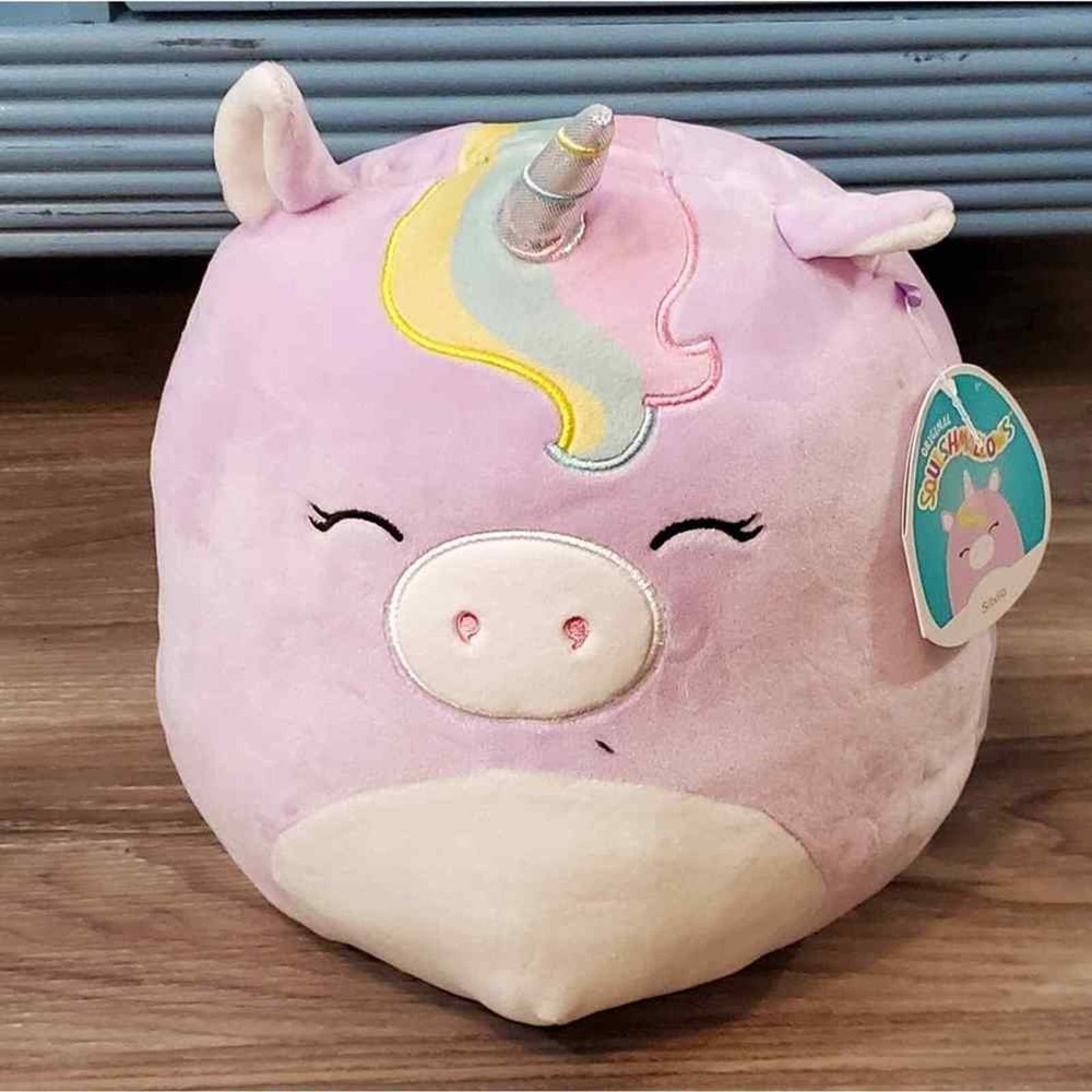 Silvia rainbow unicorn 8 inch squishmallow NEW!!!!